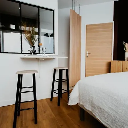 Sweet - Jacuzzi Privatif Apartment Montreuil (Seine-Saint-Denis)